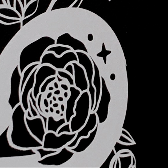 Handmade Gothic Snake & Roses Canvas - Picture 6 of 8